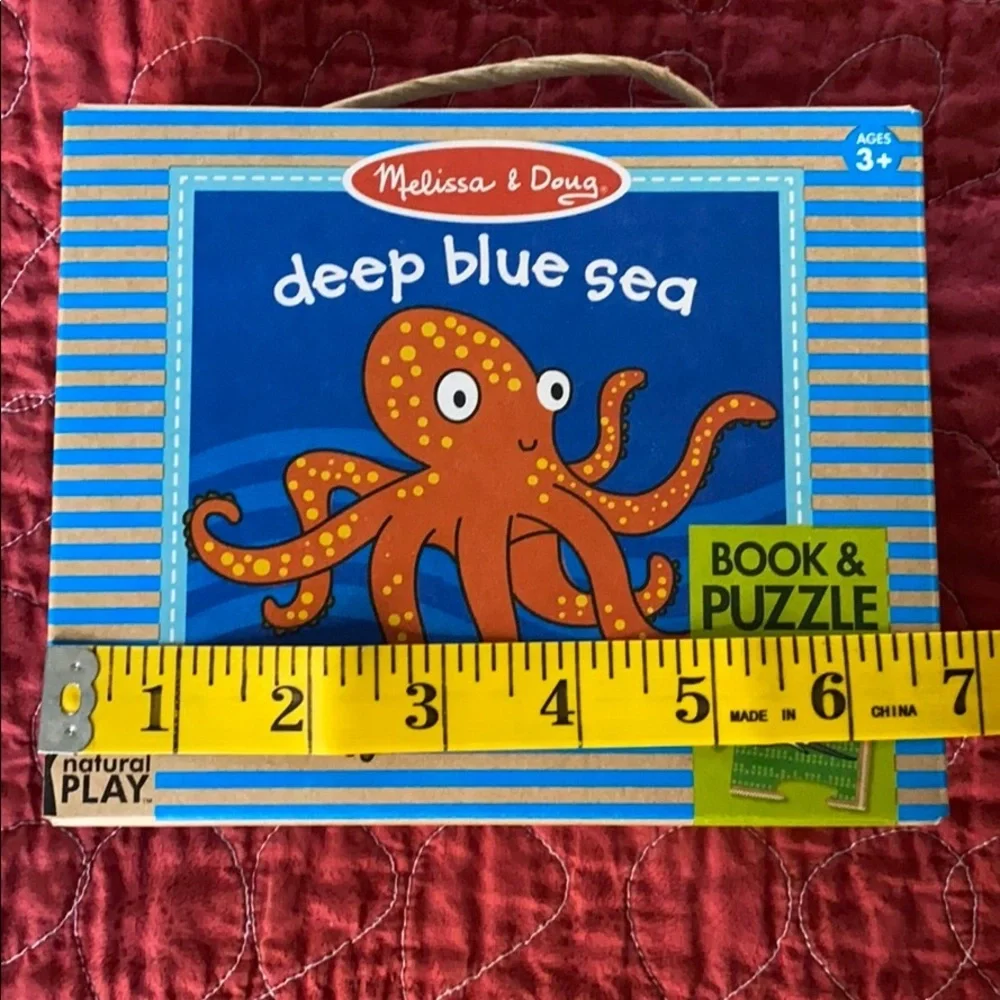 Melissa & Doug Natural Play Book & Puzzle/Game Mamas and Babies Deep Blue Sea